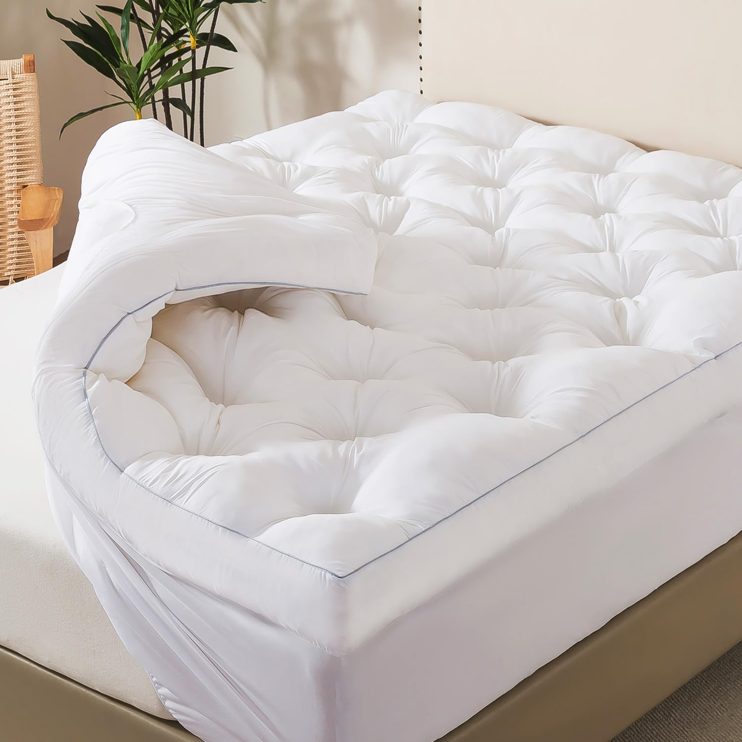 5 Inch Memory Foam Mattress Topper Queen Size, Supportive Fluffy Shredded Memory Foam Filled Pillow Top, Extra Soft Bed Topper with Deep Pocket, 60x80 in