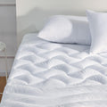 Full Size Cooling Mattress Pad for Double Bed, Premium Zoned Quilted Mattress Topper, Wrap Around Mattress Protector Cover, Machine Wash Durable, Deep Pocket 8-21 inch (White, Full)