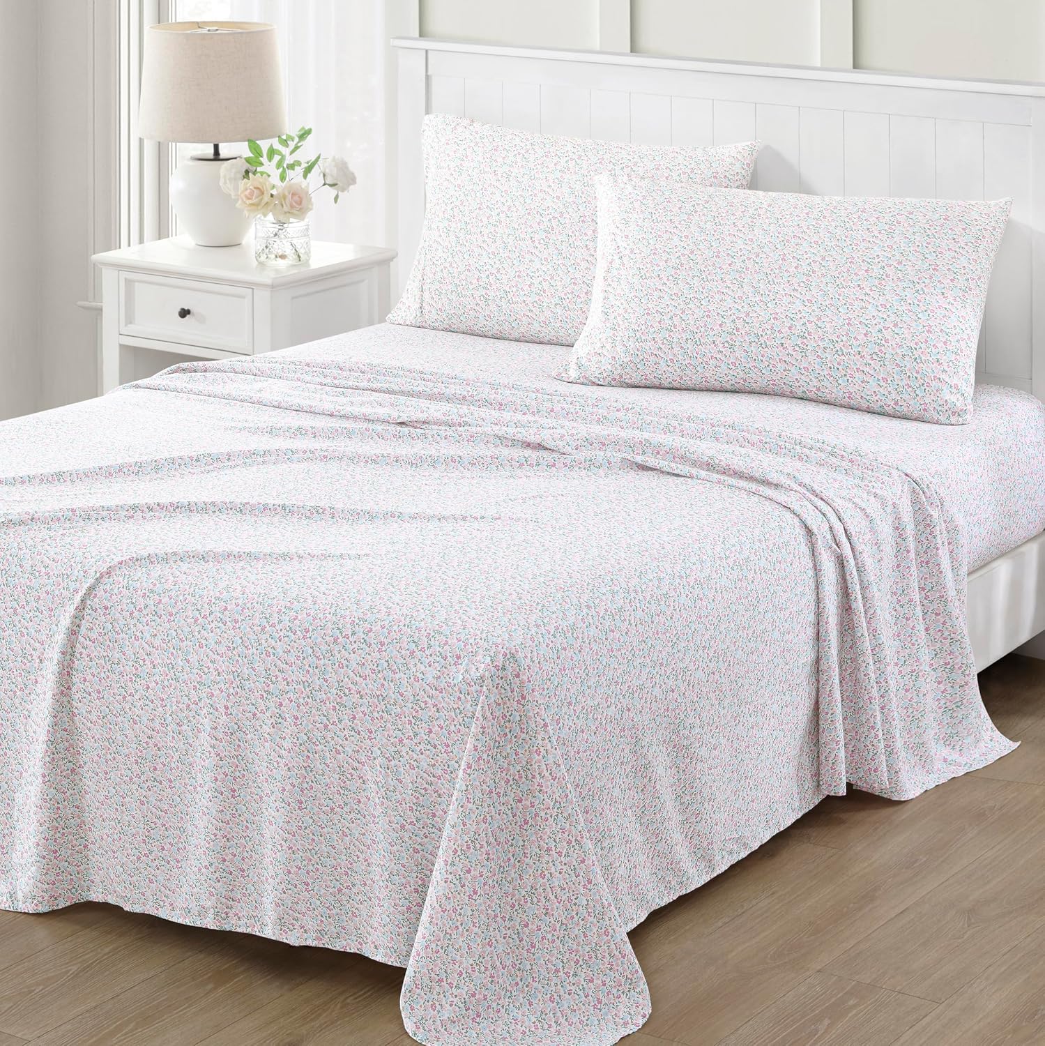 Sea Pink Ditsy Floral Print Full Sheet Set - 4 Piece, Ultra Soft, Washed Microfiber, Printed Pink Blue Bed Sheets, 1 Flat Sheet, 1 Fitted Sheet, 2 Standard Pillowcases